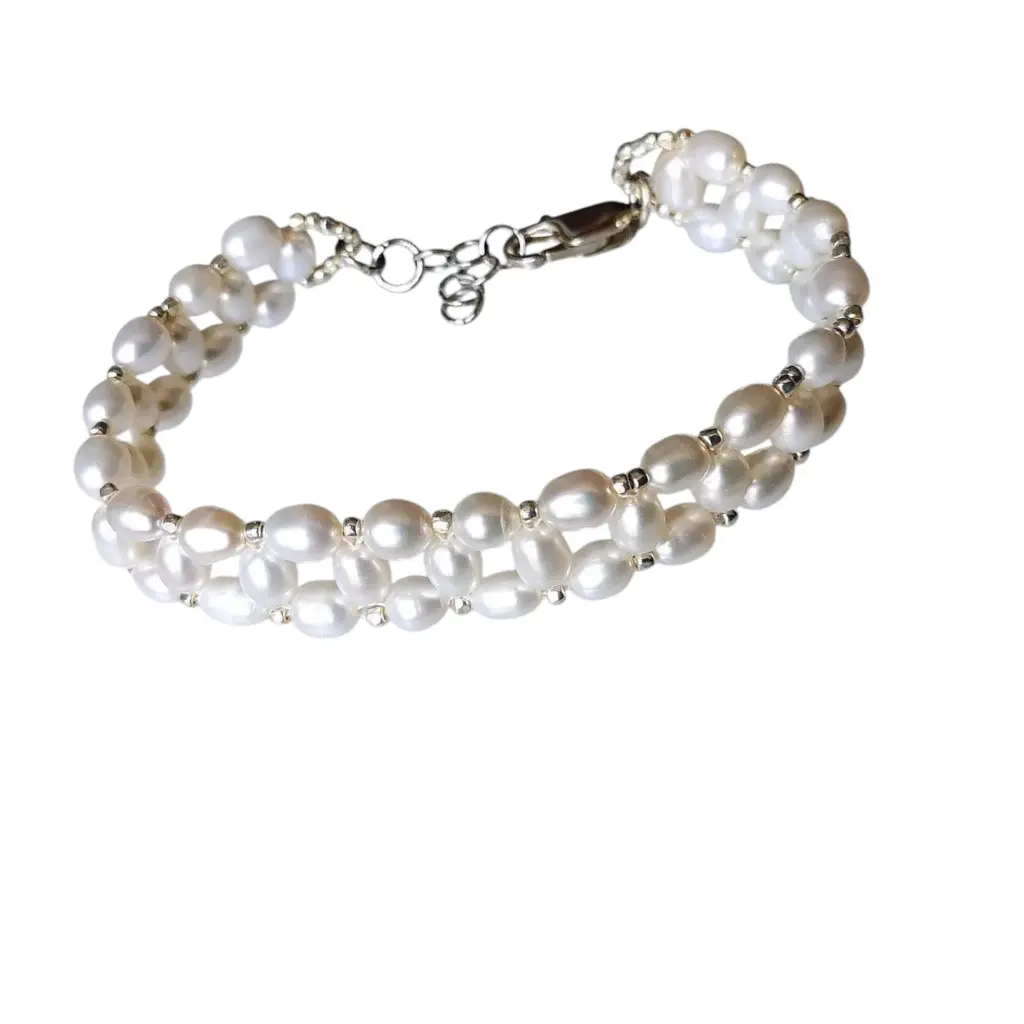 White Freshwater Pearl Bracelet
